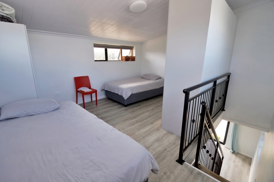 4 Bedroom Property for Sale in Stilbaai Wes Western Cape